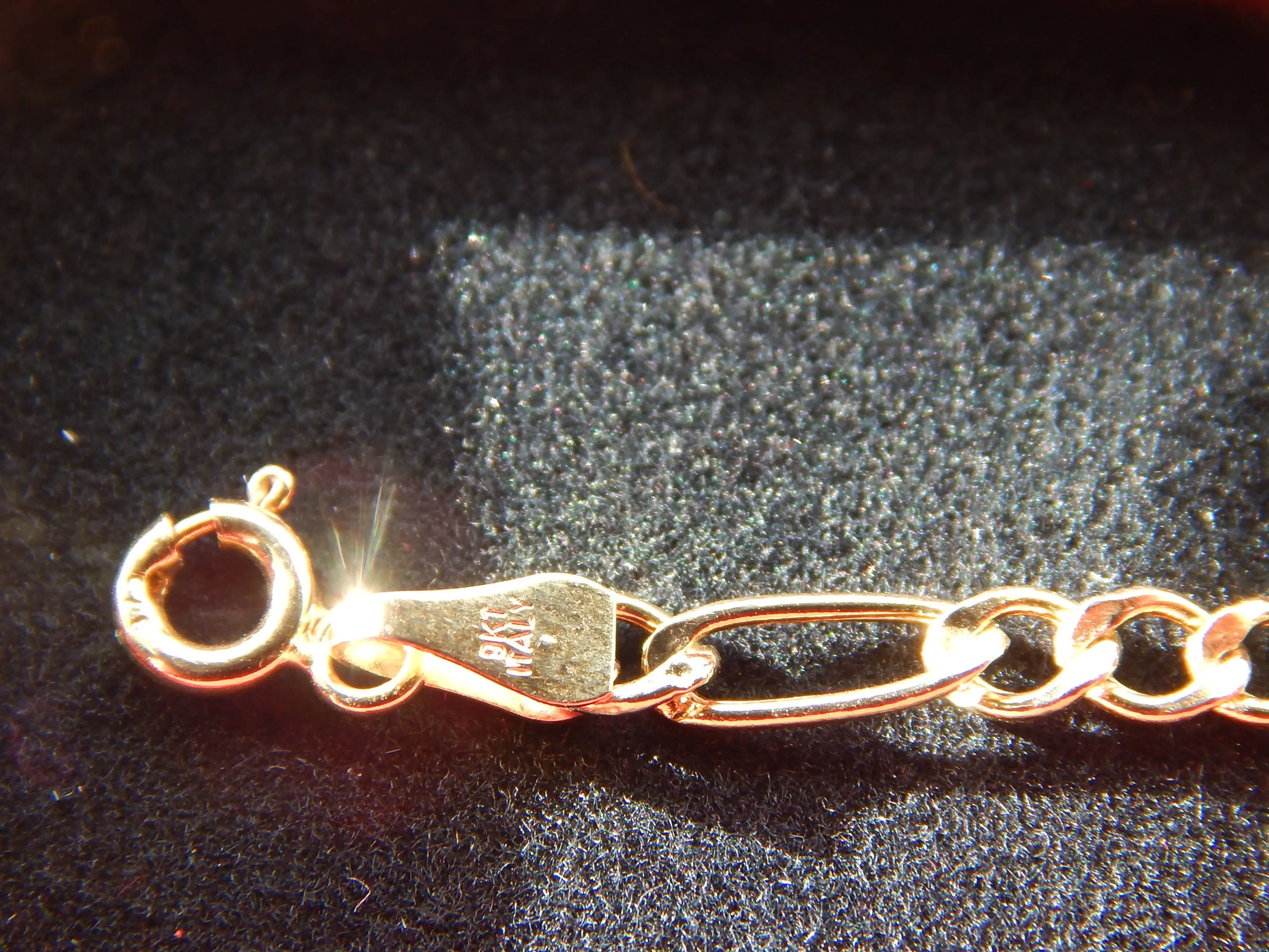 9ct Gold Figaro Bracelet