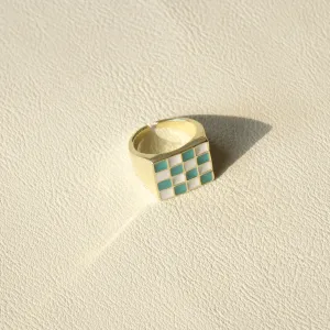 artificial-gold-green-white-check-block-rings-jltr0042