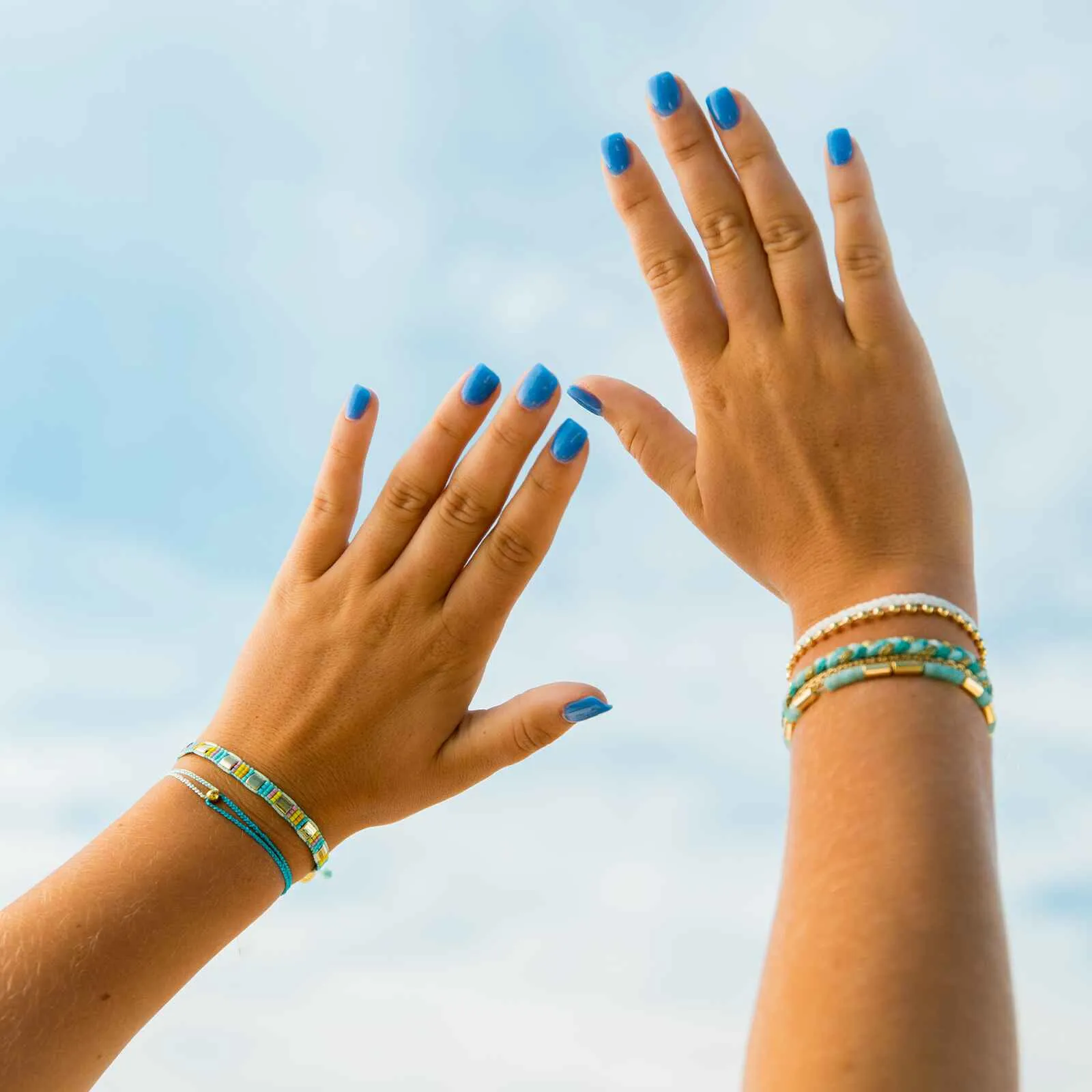 Blue Two-Tone Dainty Bracelet