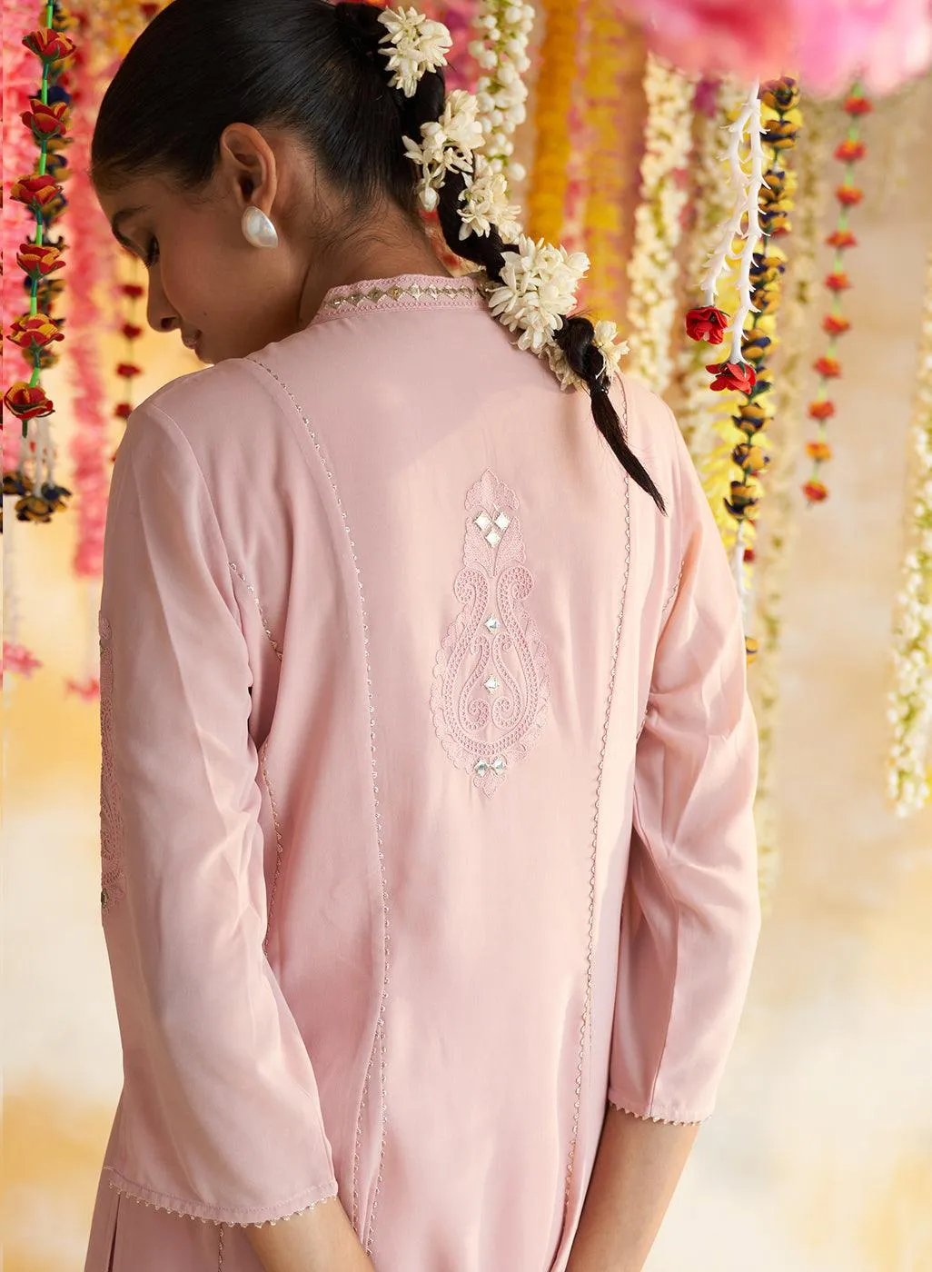 Pink  Kurta Set With Chain Stitch Embroidery