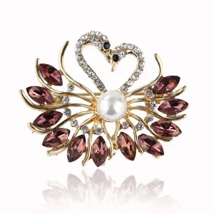 SB388 - Crystal pearl swan brooch