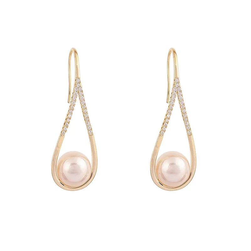 VAIGE Exquisite Geometric Drop Earrings with Simulated Pearls and Copper Alloy for Luxurious Gothic Style